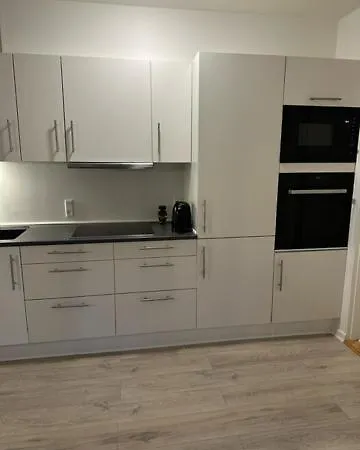 11f 1 Tv Højbanetorvet Lejlighed *