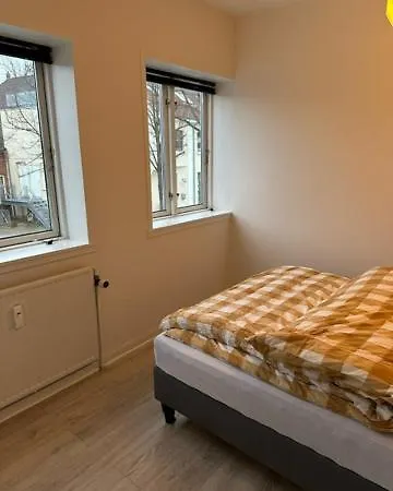 11f 1 Tv Højbanetorvet Lejlighed *